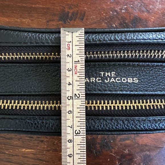 MARC JACOBS The Softshot Black Leather Crossbody Camera Bag - Picture 14 of 14